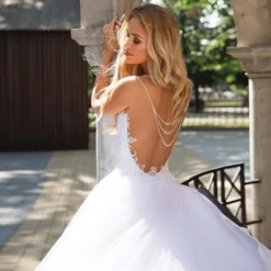 Robe De Mariée Princesse Bustier Transparent -Promos Parurelle Boutique Robe De mari e perles Robe De bal col rond sans manches effet d illusion 2020 4 1