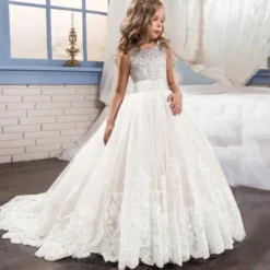Robe De Princesse Fille Avec Traine -Promos Parurelle Boutique robe princesse avec traine 1