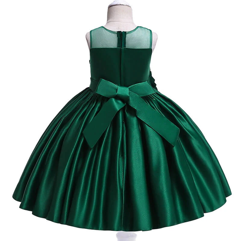 Robe Princesse Verte Satin 2 Robe Princesse Verte Satin – Image 2